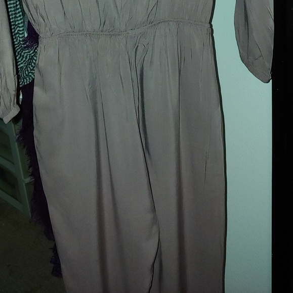 Romper - Picture 3 of 4